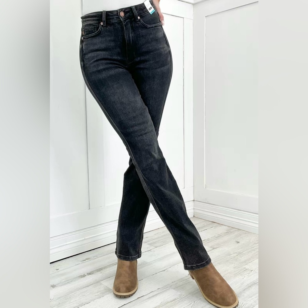 Women's Black Jeans
